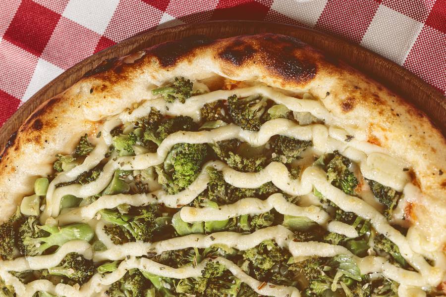 Pizza Brócolis com Catupiry da Papparella
